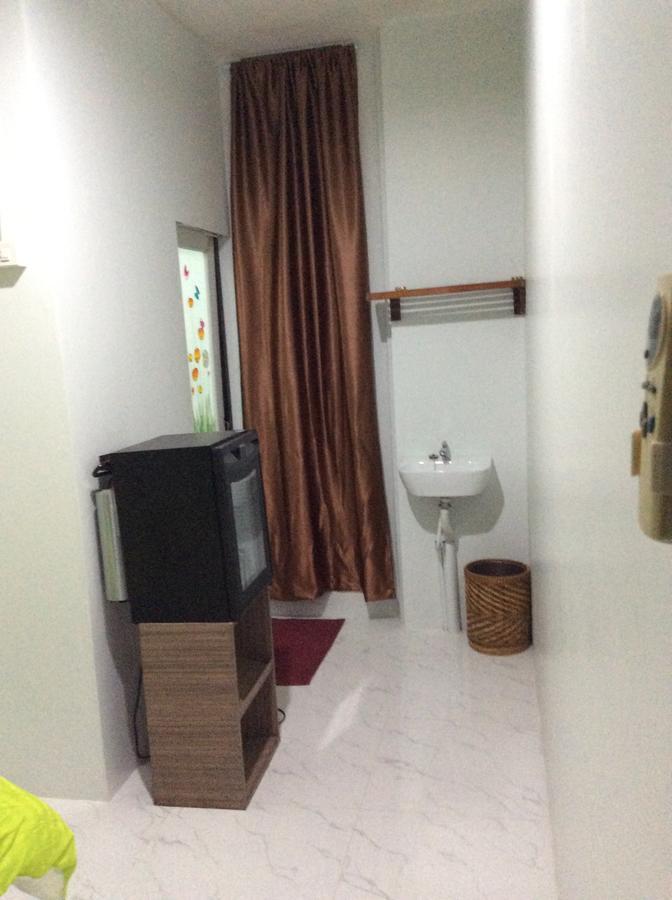 The Point At Airport Aparthotel Nai Yang Beach Екстериор снимка