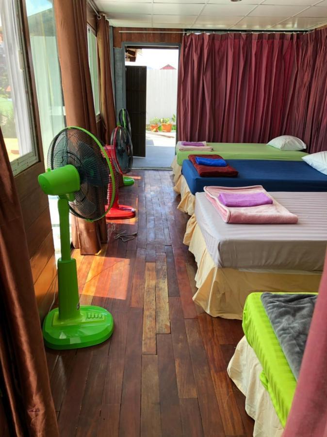 The Point At Airport Aparthotel Nai Yang Beach Екстериор снимка